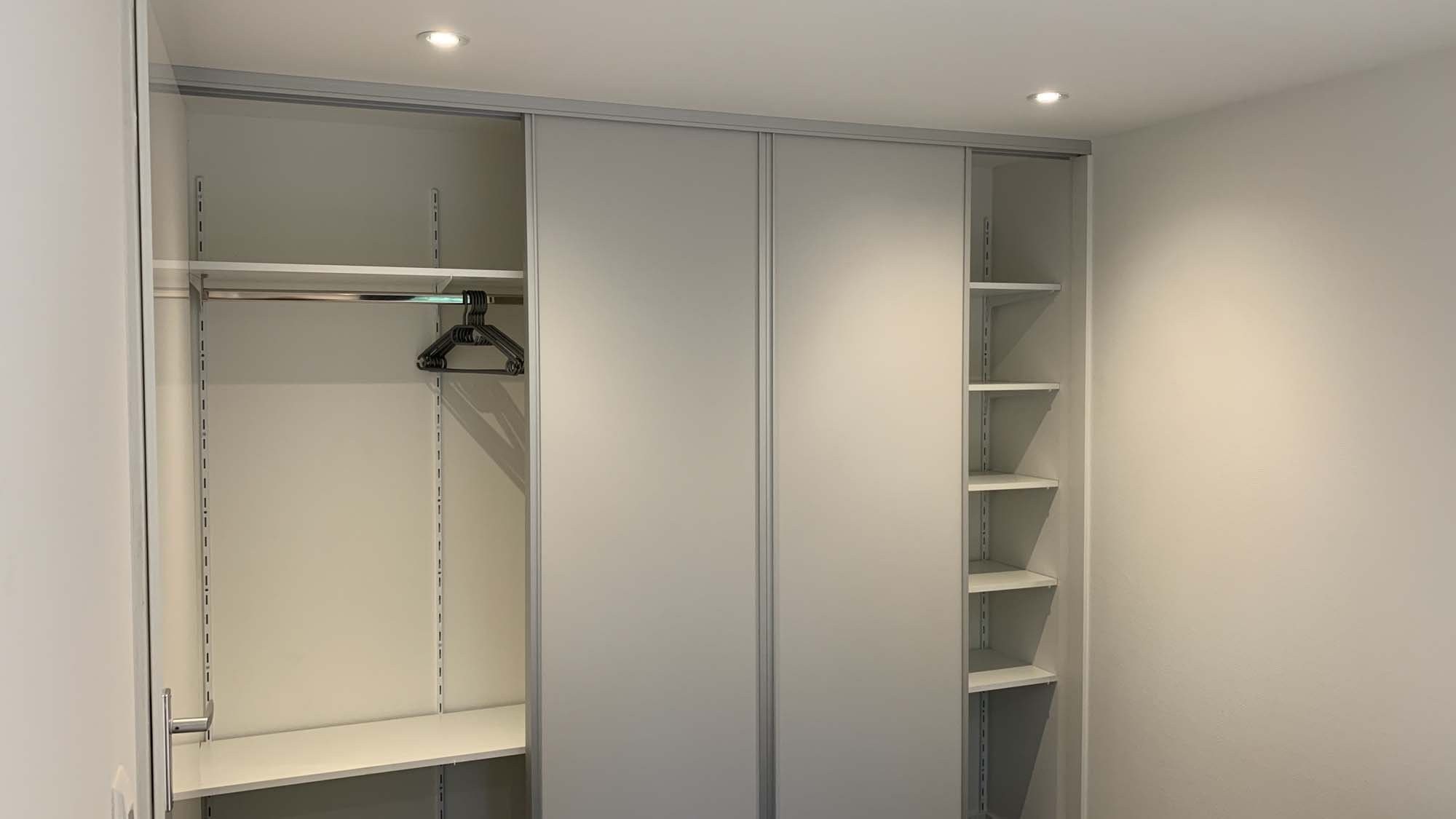 Cedar Schrank 3